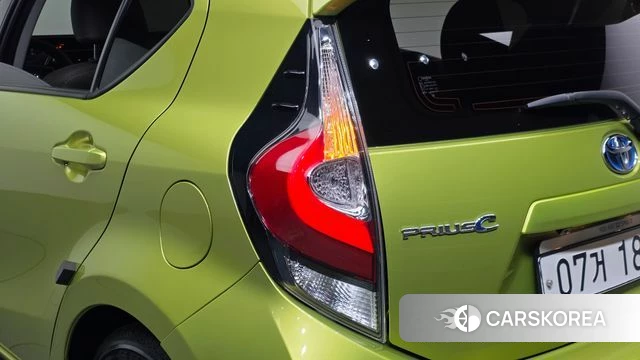 Toyota Prius C id 5014073 из Кореи 15