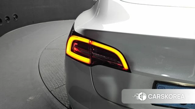 Tesla Model 3 id 4702647 из Кореи 15