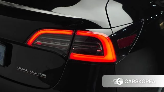Tesla Model 3 id 4936758 из Кореи 15