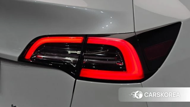 Tesla Model Y id 5012320 из Кореи 15