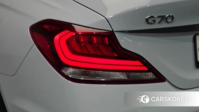 Genesis G70 id 5035448 из Кореи 15