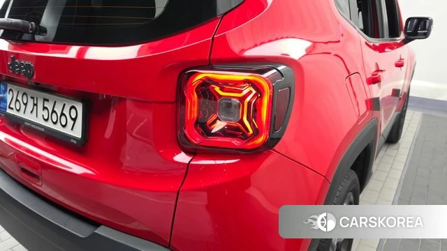 Jeep Renegade id 5012954 из Кореи 15