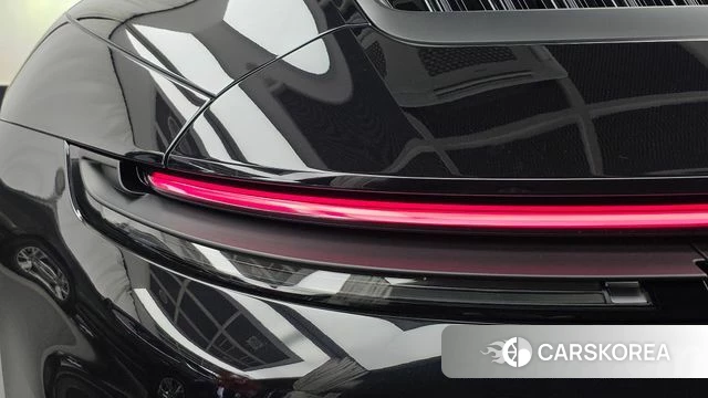 Porsche 911(992) id 4984960 из Кореи 15