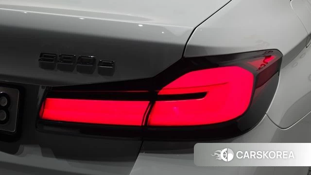 BMW 5 Series (G30) id 5040775 из Кореи 15