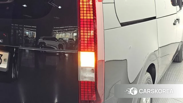 Hyundai Staria id 5028088 из Кореи 15