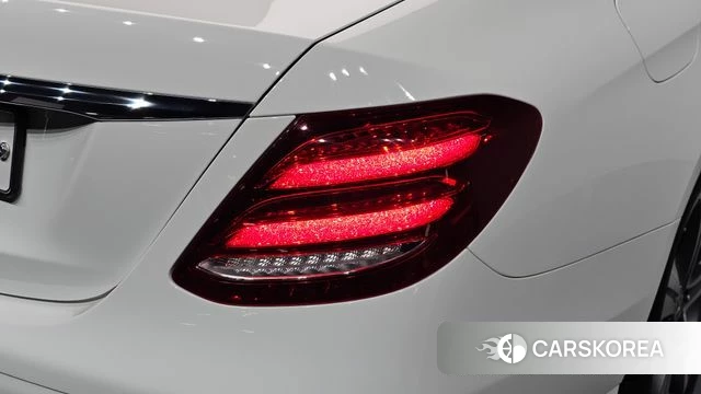 Mercedes-Benz E-Class W213 id 5035808 из Кореи 15