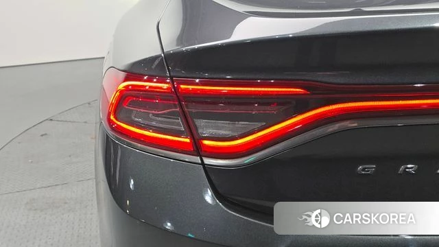 Hyundai Grandeur IG Hybrid id 5004147 из Кореи 15