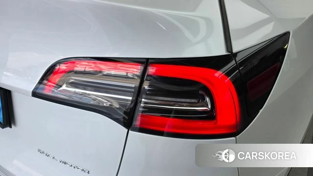 Tesla Model Y id 4702529 из Кореи 15