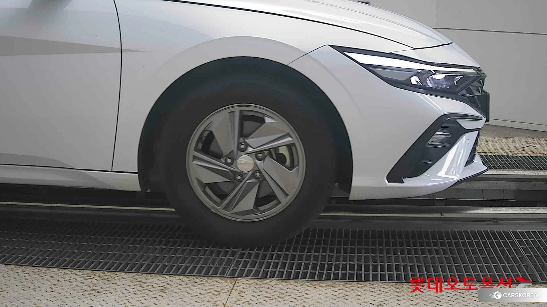 Hyundai Avante id 4984595 из Кореи 15