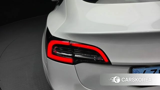 Tesla Model 3 id 4769896 из Кореи 15