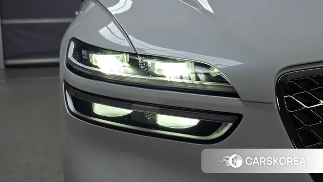 Genesis GV70 id 4935908 из Кореи 15
