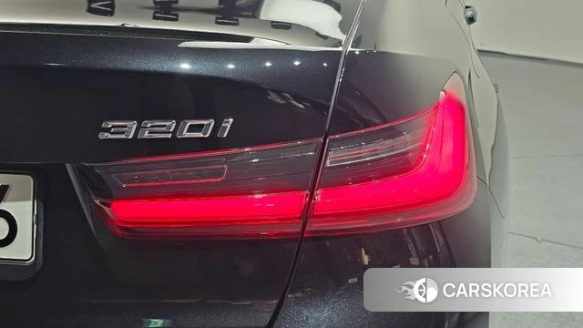 BMW 3 Series (G20) id 5053410 из Кореи 15