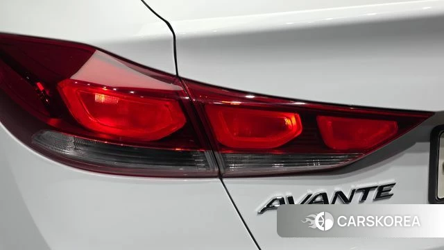 Hyundai Avante AD id 4978146 из Кореи 15