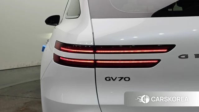 Genesis GV70 id 4980767 из Кореи 15