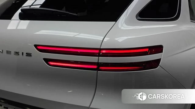 Genesis GV70 id 5001385 из Кореи 15