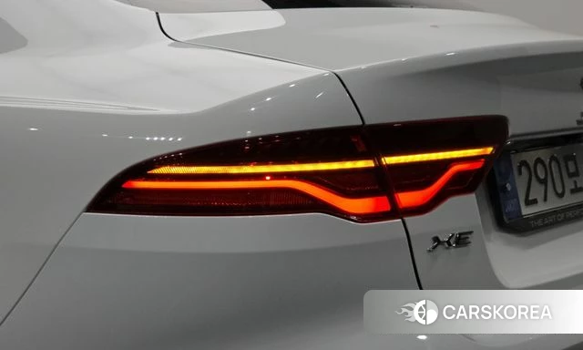 Jaguar XE id 4959425 из Кореи 15