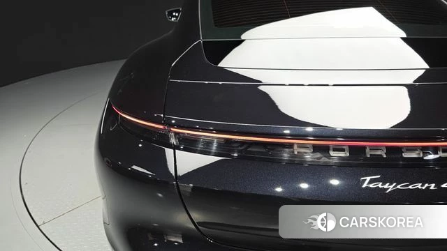 Porsche Taycan id 4987250 из Кореи 15