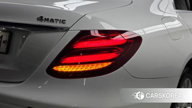 Mercedes-Benz E-Class W213 id 4959636 из Кореи 15