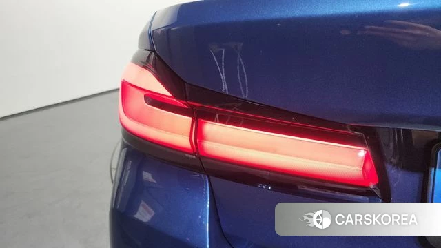 BMW 5 Series (G30) id 4573429 из Кореи 15