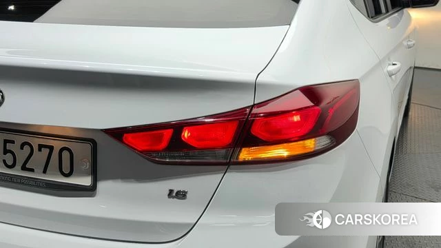 Hyundai Avante AD id 4993492 из Кореи 15