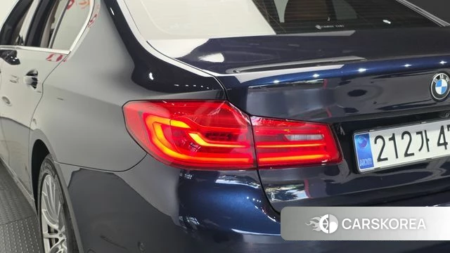 BMW 5 Series (G30) id 5028813 из Кореи 15