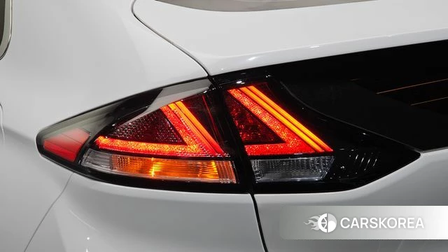 Hyundai The New Ionic Electric id 4642284 из Кореи 15