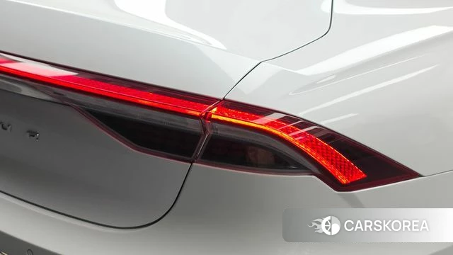 Hyundai The New Grandeur IG Hybrid id 5018368 из Кореи 15