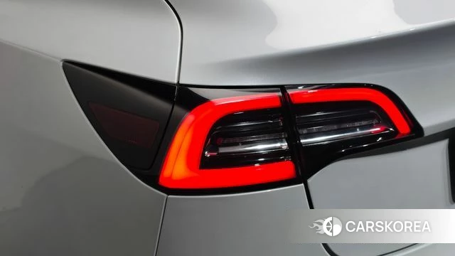 Tesla Model 3 id 4952513 из Кореи 15