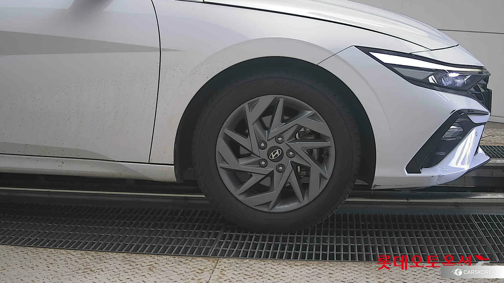 Hyundai Avante id 4990085 из Кореи 15