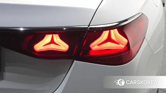 Mercedes-Benz E-Class W214 id 4674887 из Кореи 15