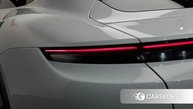 Porsche Taycan id 4942777 из Кореи 15