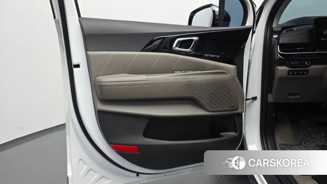 Kia The New Carnival 4th Generation id 5011190 из Кореи 15