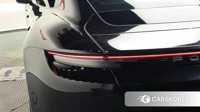 Porsche Taycan id 5027689 из Кореи 15