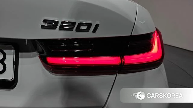 BMW 3 Series (G20) id 4757332 из Кореи 16