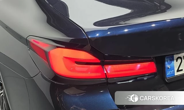 BMW 5 Series (G30) id 4951116 из Кореи 15