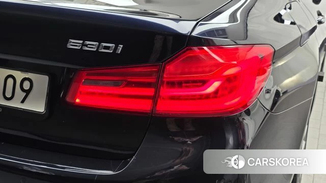 BMW 5 Series (G30) id 5042196 из Кореи 15