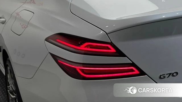 Genesis The New G70 id 4917393 из Кореи 15