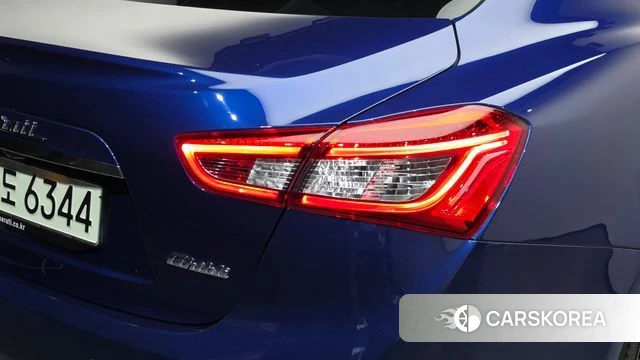 Maserati Ghibli id 4986940 из Кореи 15