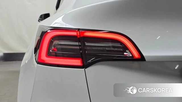Tesla Model Y id 4951970 из Кореи 15