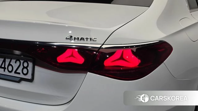 Mercedes-Benz E-Class W214 id 4985483 из Кореи 15