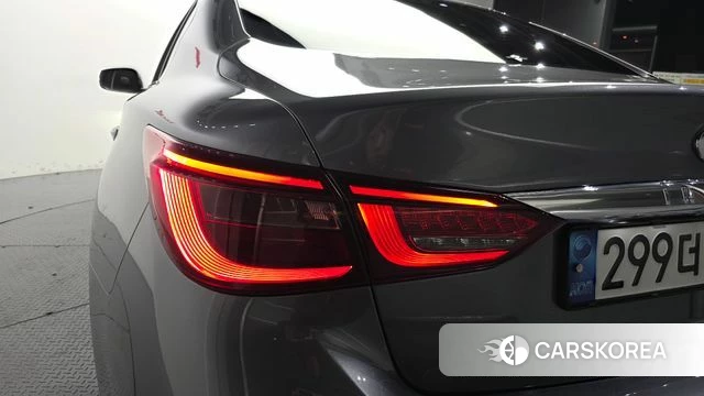 Infiniti Q50 id 4967849 из Кореи 15