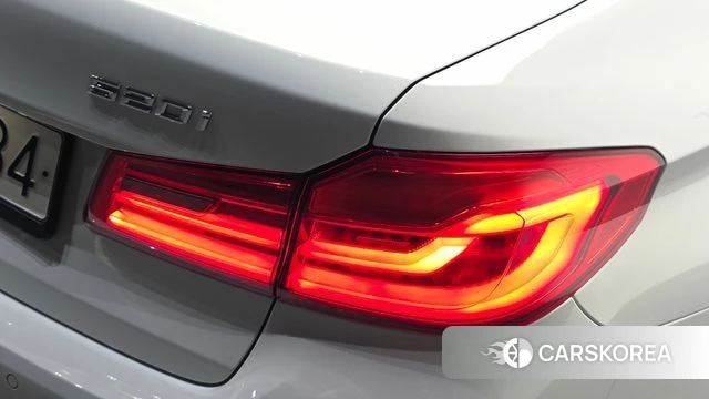 BMW 5 Series (G30) id 5028835 из Кореи 15