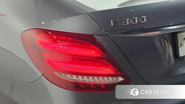 Mercedes-Benz E-Class W213 id 5004031 из Кореи 15