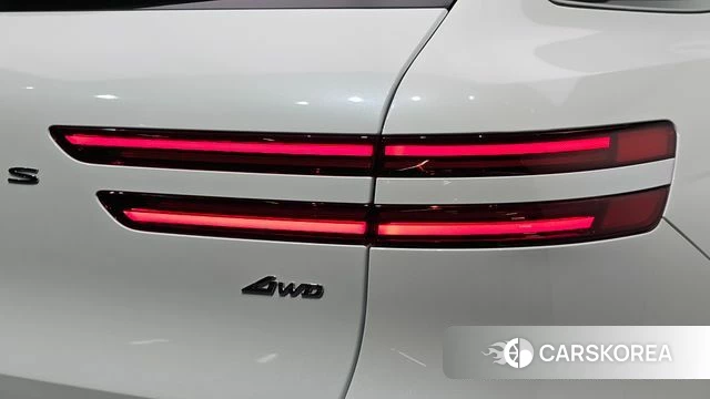 Genesis GV70 id 5001758 из Кореи 15
