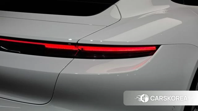 Porsche Taycan id 5021027 из Кореи 15