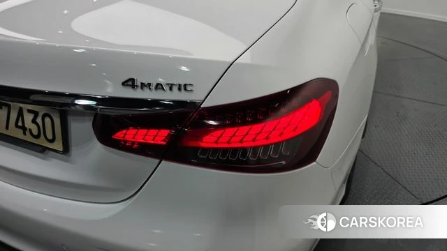 Mercedes-Benz E-Class W213 id 5047729 из Кореи 15