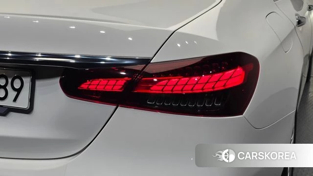 Mercedes-Benz E-Class W213 id 5028422 из Кореи 15