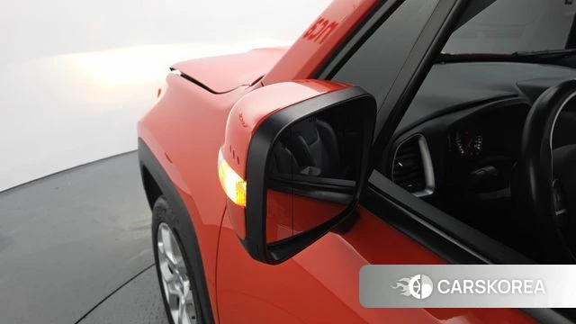 Jeep Renegade id 4993536 из Кореи 15