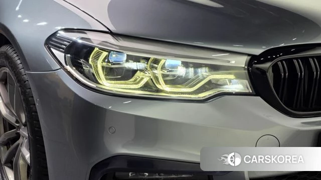 BMW 5 Series (G30) id 4998389 из Кореи 15