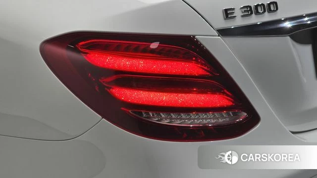 Mercedes-Benz E-Class W213 id 4978019 из Кореи 15